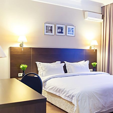 Red Village Hotel Astana Luaran gambar