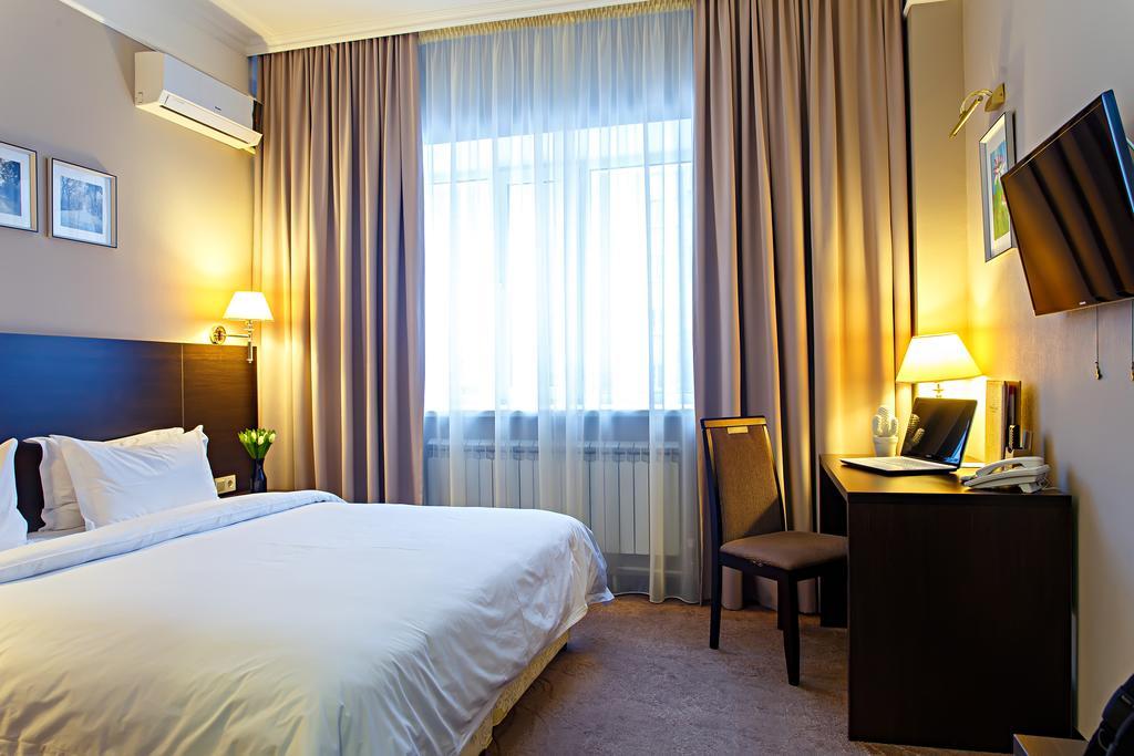 Red Village Hotel Astana Luaran gambar