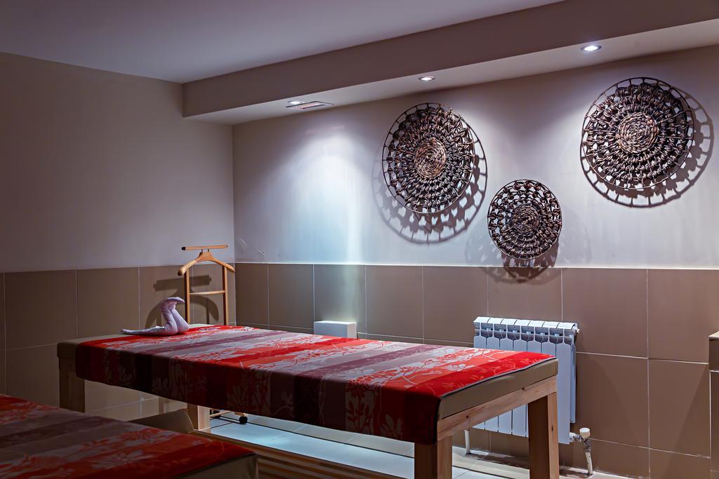 Red Village Hotel Astana Luaran gambar